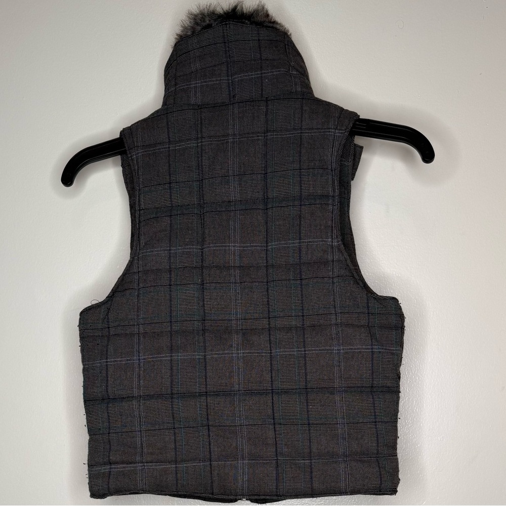 GUESS PLAID VEST - Picture 6 of 11
